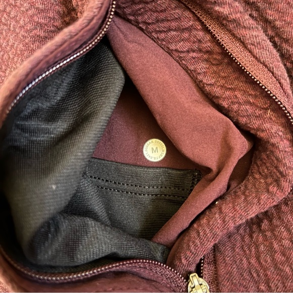 lululemon At Ease Hoodie - Picture 7 of 7